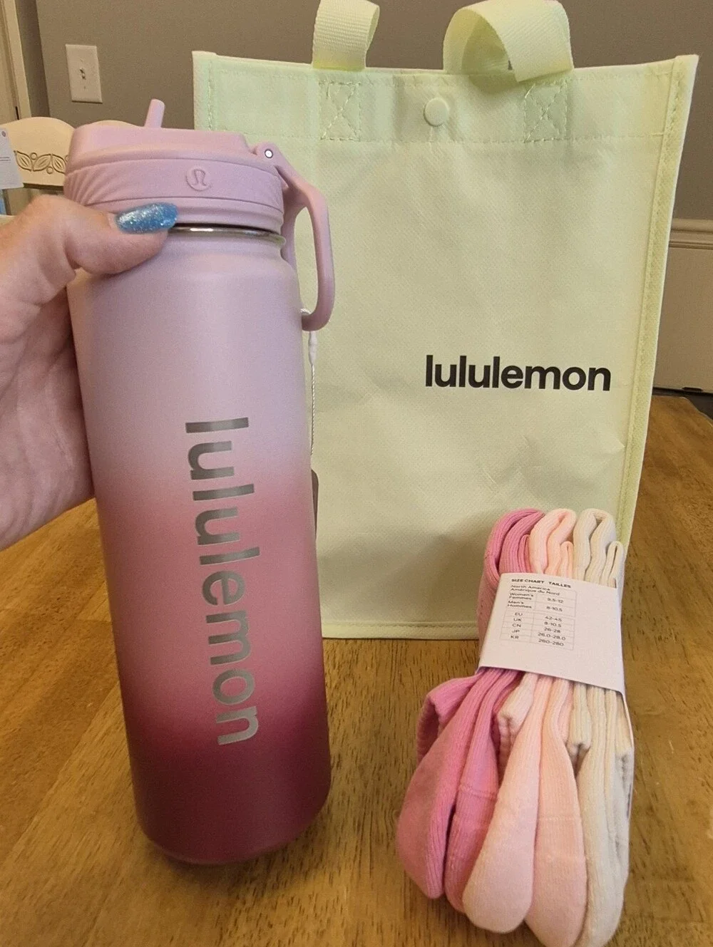 Lululemon Pink SET 24oz Water Bottle 3pk Socks & Reusable Shopping Bag Gift